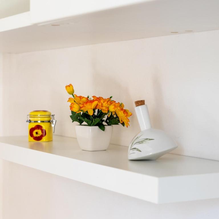 Mare di Sicilia Apartments - Two-Bedroom Deluxe Apartment with Garden View - 22