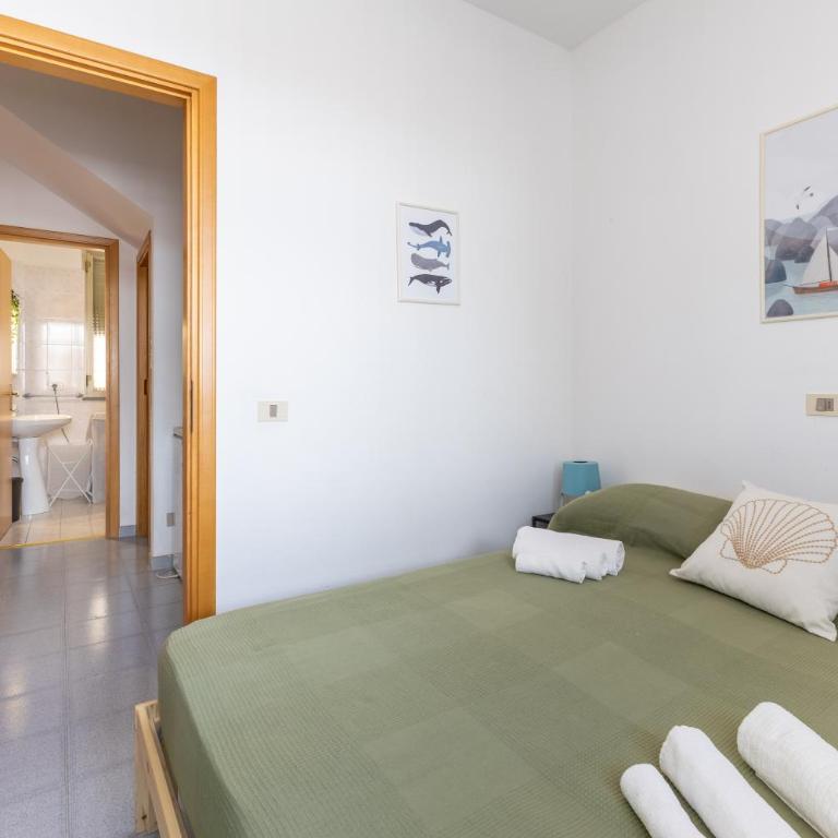 Mare di Sicilia Apartments - Two-Bedroom Deluxe Apartment with Garden View - 7