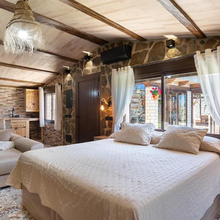 Loft Abanderao Piscina y Jacuzzi - Casa con 1 dormitorio - 9