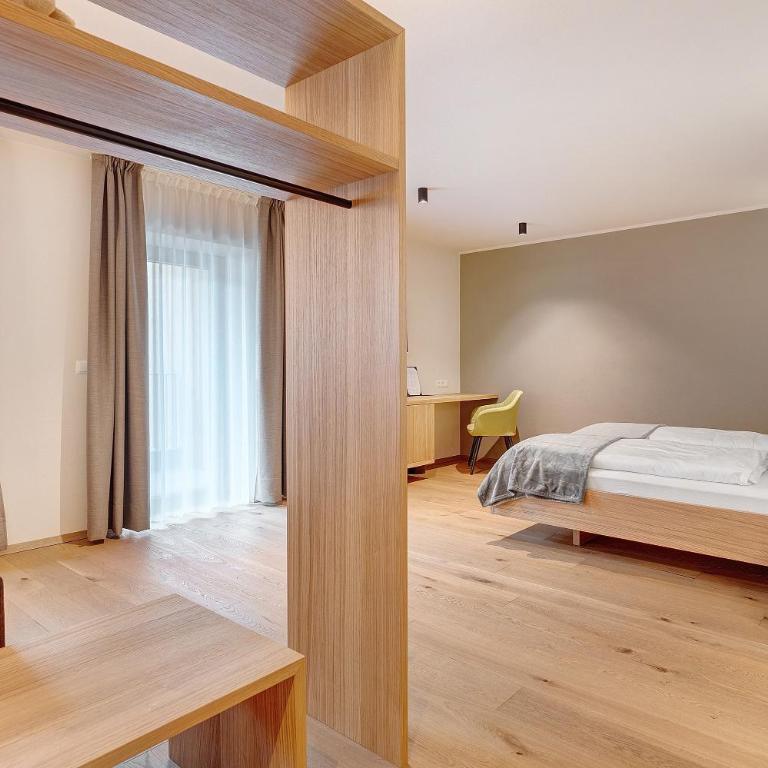 Hotel Murrer 3S relax.nature.gusto - Dreibettzimmer mit Dusche - 6