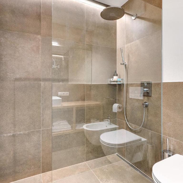 Hotel Murrer 3S relax.nature.gusto - Dreibettzimmer mit Dusche - 8