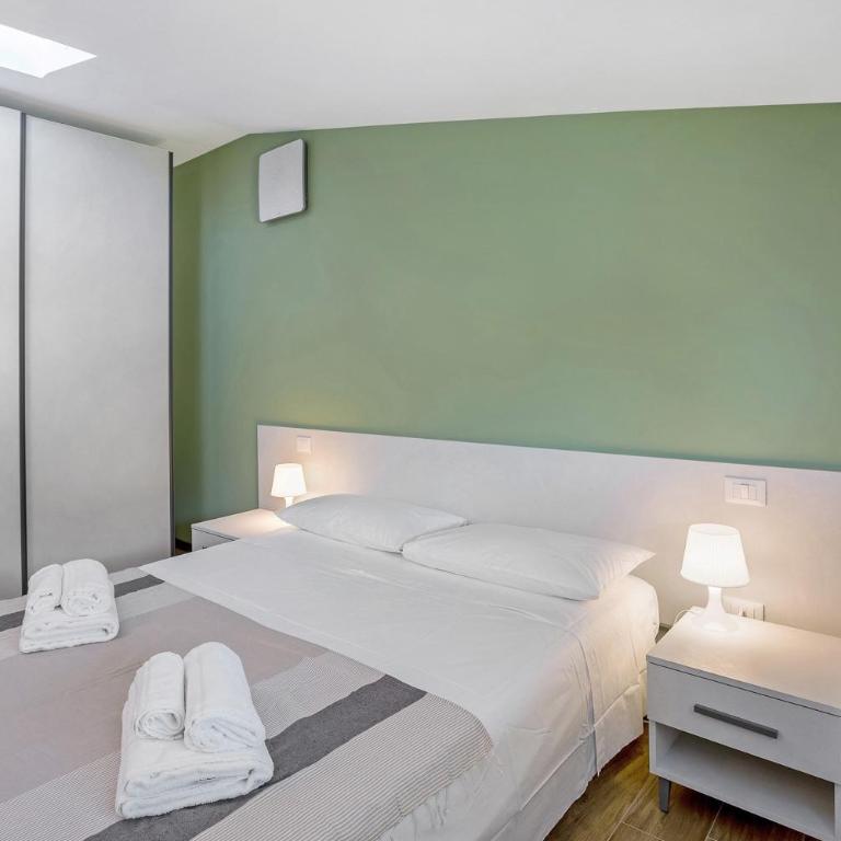 Villa Donne del Lago Valentina - Appartamento Deluxe con 2 Camere da Letto e Vista Giardino - 19