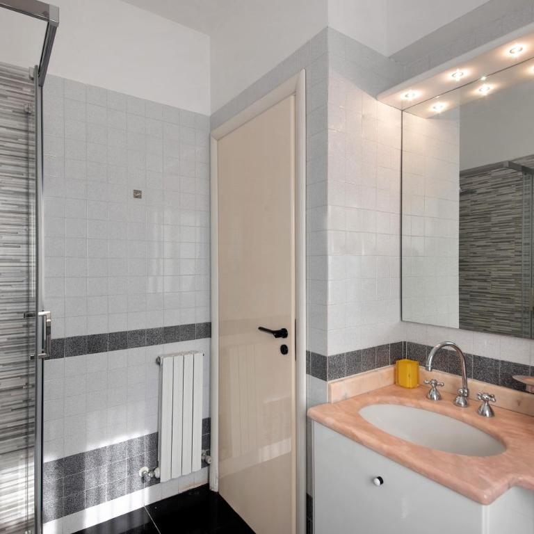 Appartamento Gabbiano - Appartamento Deluxe con 2 Camere da Letto e Balcone - 20