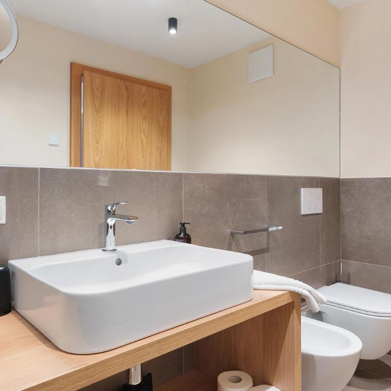 Hotel Murrer 3S relax.nature.gusto - Doppelzimmer mit Bergblick - 10