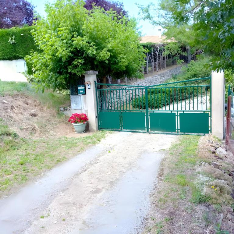 Gîte Le Campet - Maison 3 Chambres - 18
