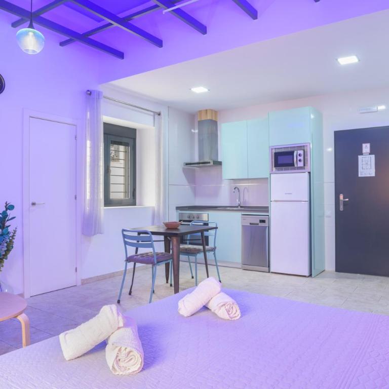Apartamentos Bellamar - Estudio Superior - 20