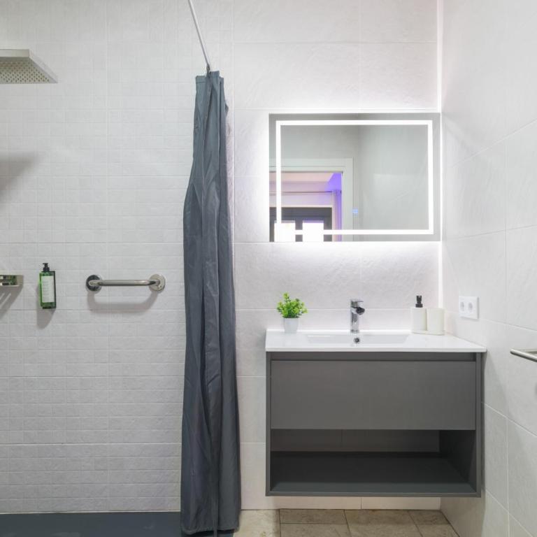 Apartamentos Bellamar - Estudio Superior - 13