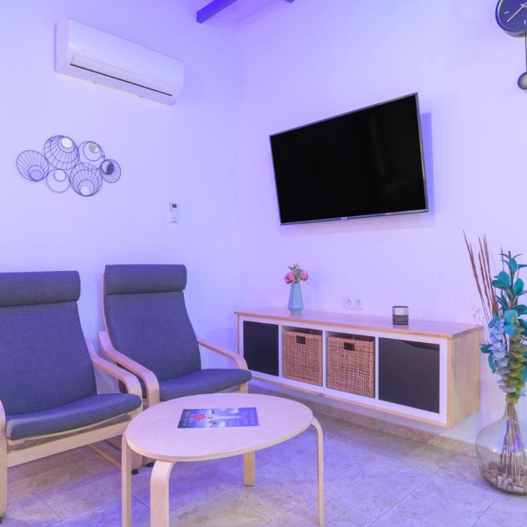 Apartamentos Bellamar - Estudio Superior - 16