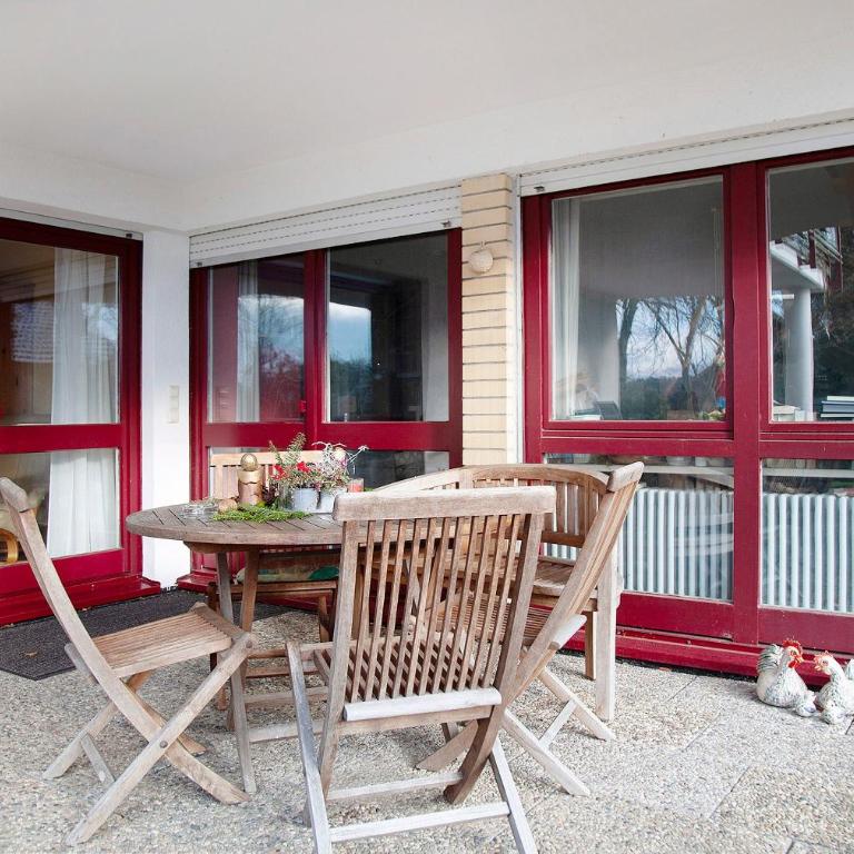 Ferienwohnung Schoeneberg - Deluxe-Apartment mit 2 Schlafzimmern und Gartenblick - 3