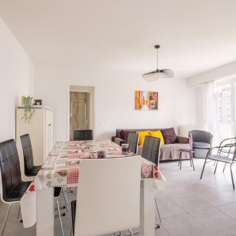 2 pièces proche plages Go011 - Appartement 1 Chambre Supérieur avec Balcon - 3