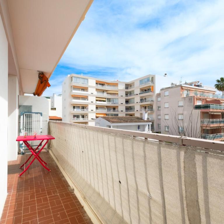 2 pièces proche plages Go011 - Appartement 1 Chambre Supérieur avec Balcon - 17
