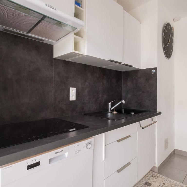 2 pièces proche plages Go011 - Appartement 1 Chambre Supérieur avec Balcon - 13