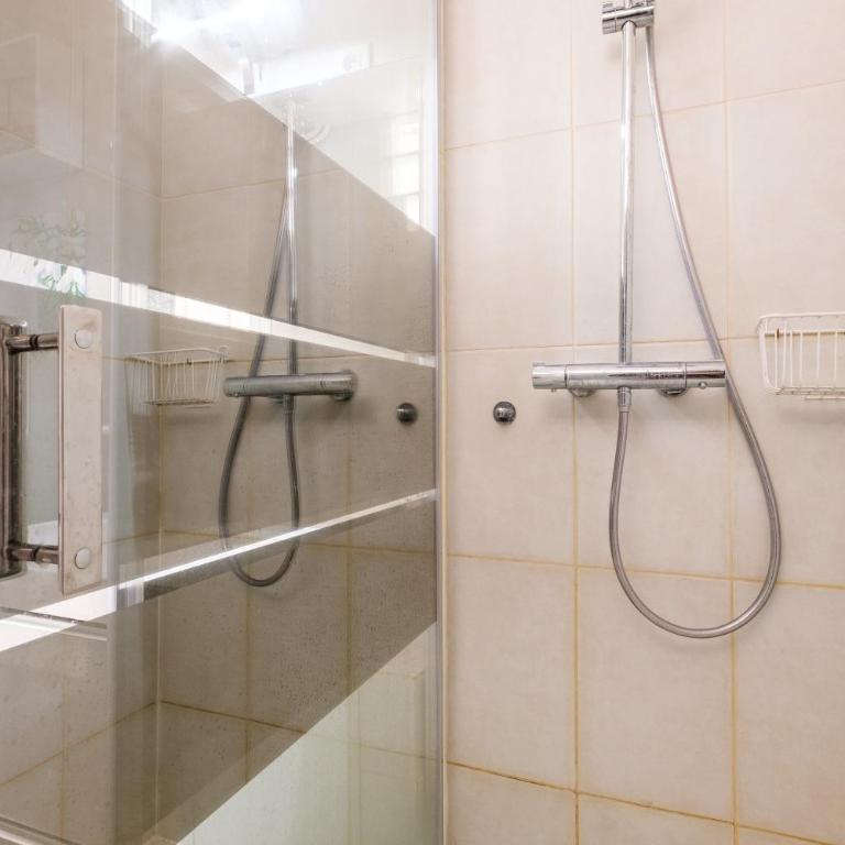 2 pièces proche plages Go011 - Appartement 1 Chambre Supérieur avec Balcon - 21