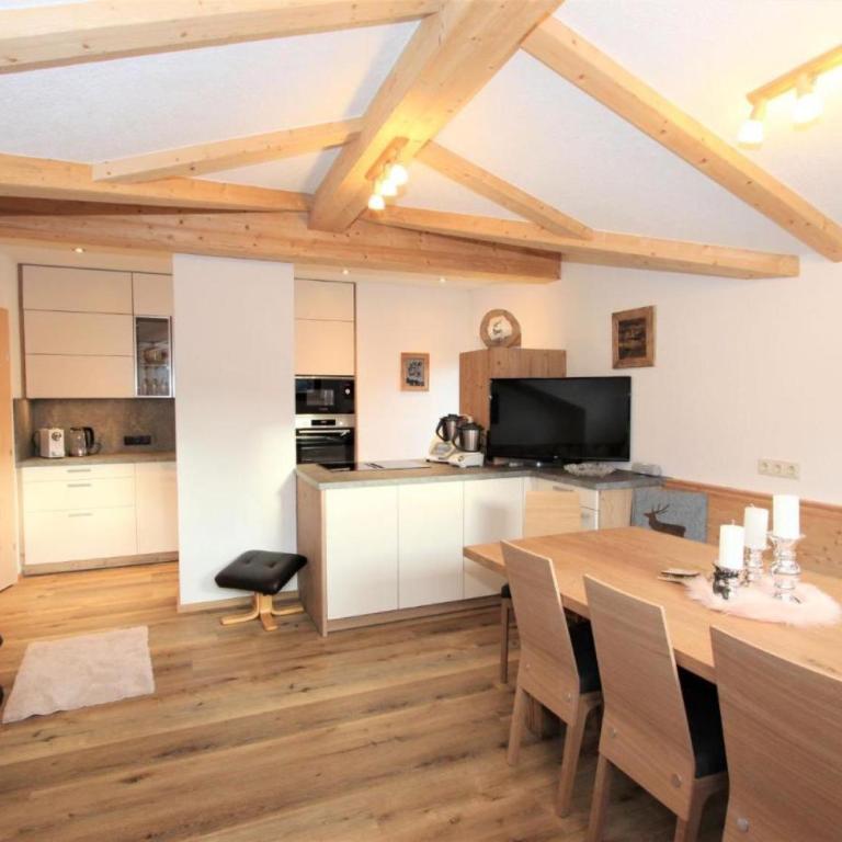 Apartment Melissa - Premium Apartment mit 3 Schlafzimmern und Balkon - 8