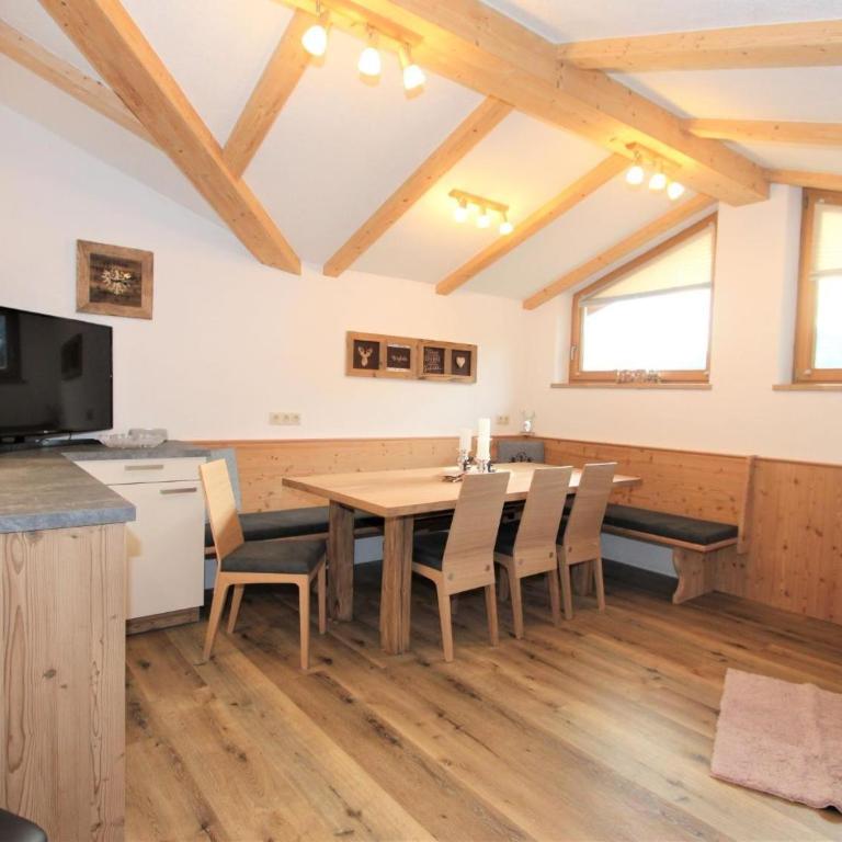 Apartment Melissa - Premium Apartment mit 3 Schlafzimmern und Balkon - 3