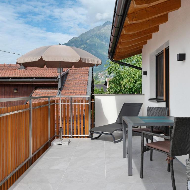 Unterdornerhof Algund - Superior Apartment with City View - 2