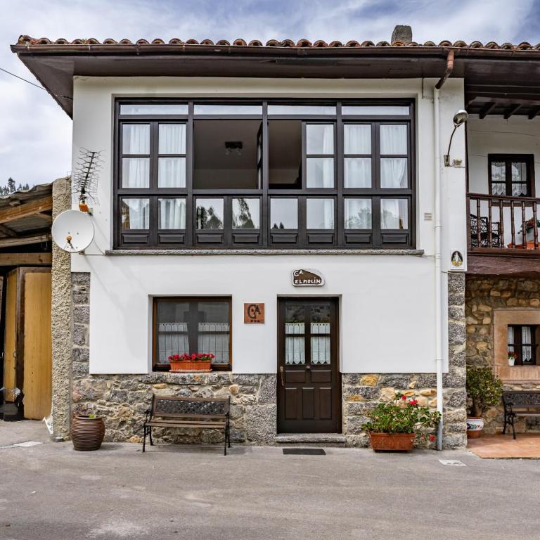 El Molin De Frieras - Three-Bedroom Premium Apartment with Balcony - 23