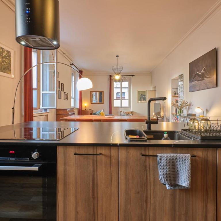 Très Bel Appartement Championnet - Appartement Supérieur - Vue sur Ville - 9