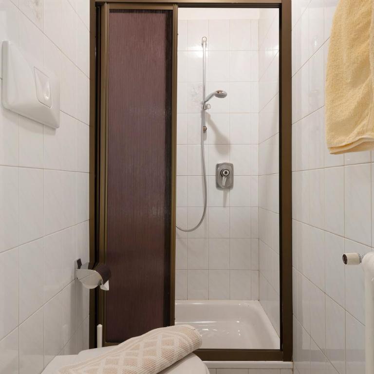 Unterdornerhof Algund - Superior One-Bedroom Apartment with Balcony - 18