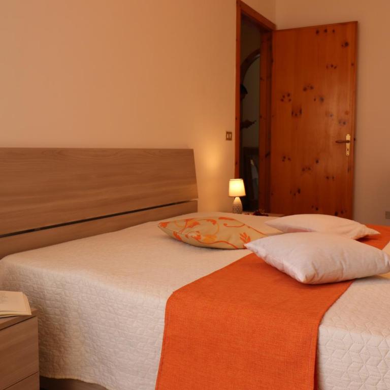 Casa vacanze Nicole in Salento 5 posti - Appartamento Deluxe con 2 Camere da Letto e Vista Giardino - 16