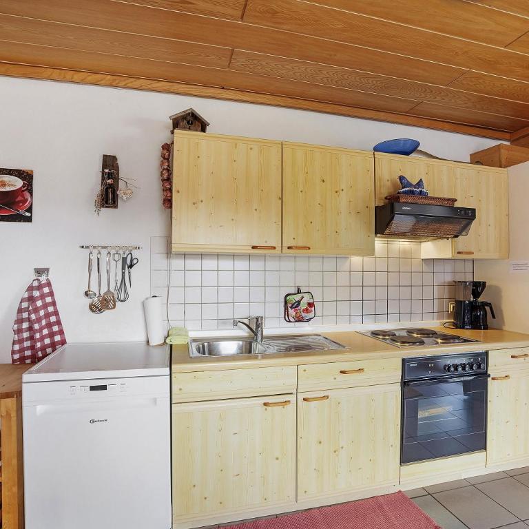 Ferienwohnung Leo - Deluxe-Apartment mit 2 Schlafzimmern und Gartenblick - 4