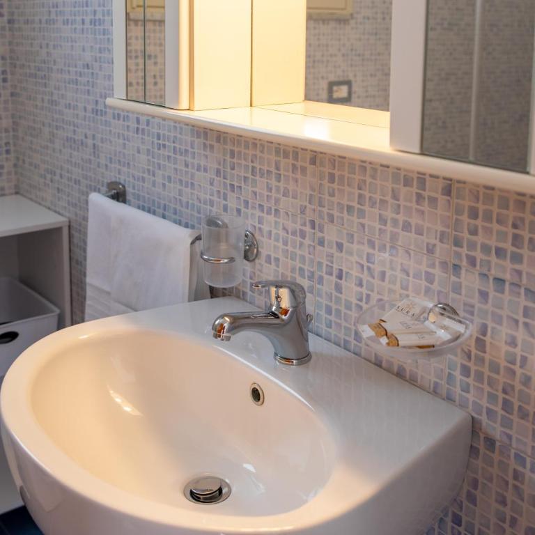 Casa vacanza i due ulivi - Appartamento Deluxe con 2 Camere da Letto e Vista Giardino - 18