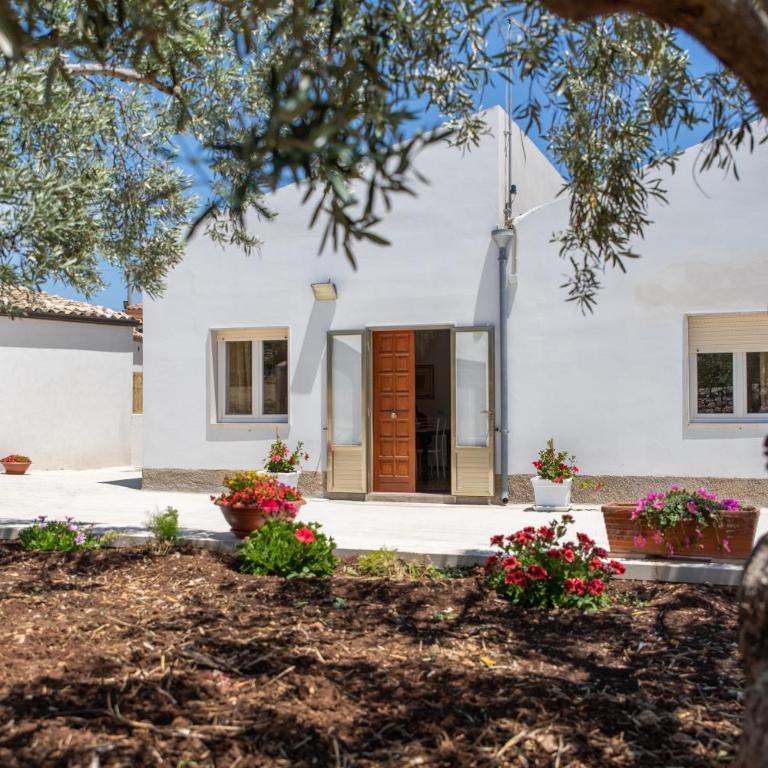 Casa vacanza i due ulivi - Appartamento Deluxe con 2 Camere da Letto e Vista Giardino - 2