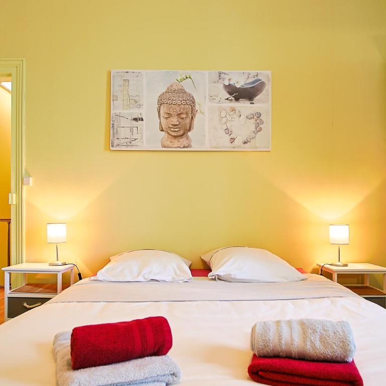 Villa Rosella - Three-Bedroom House - 12
