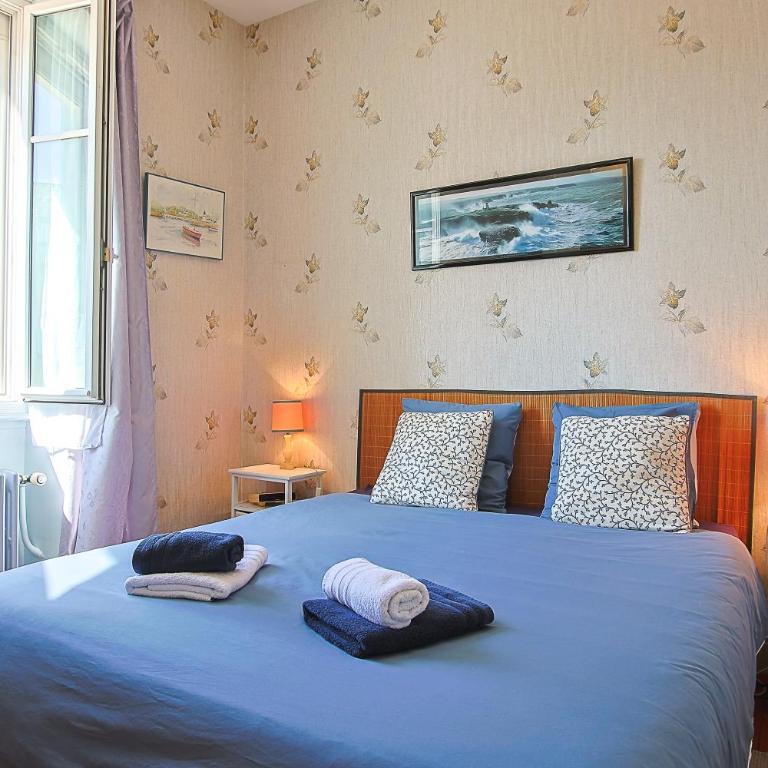 Villa Rosella - Three-Bedroom House - 8