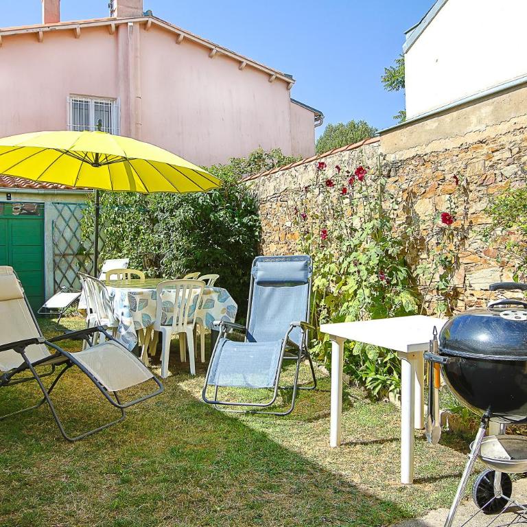 Villa Rosella - Three-Bedroom House - 25