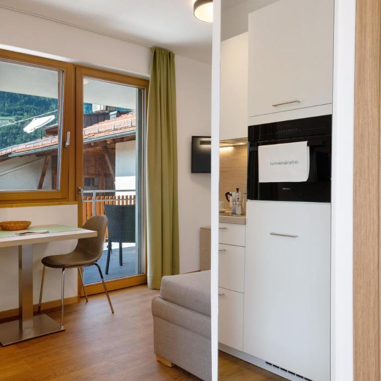 Unterdornerhof Algund - Superior Apartment with City View - 2