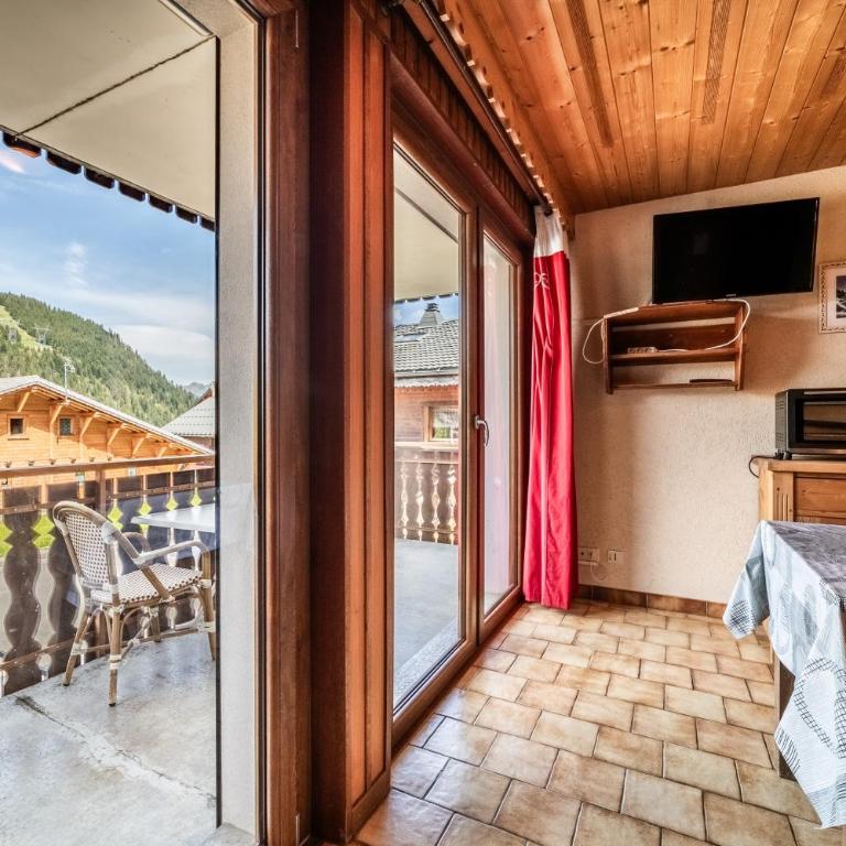 La Flèche d'Or - Chambre Quadruple avec Douche - 2