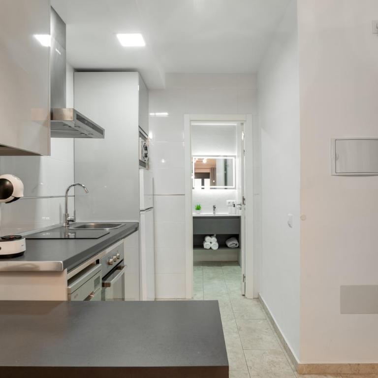 Apartamentos Bellamar - Estudio Superior - 7