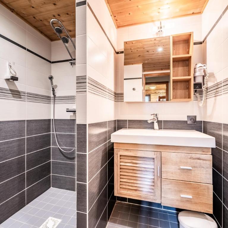 La Flèche d'Or - Appartement 2 Chambres Deluxe avec Balcon - 19