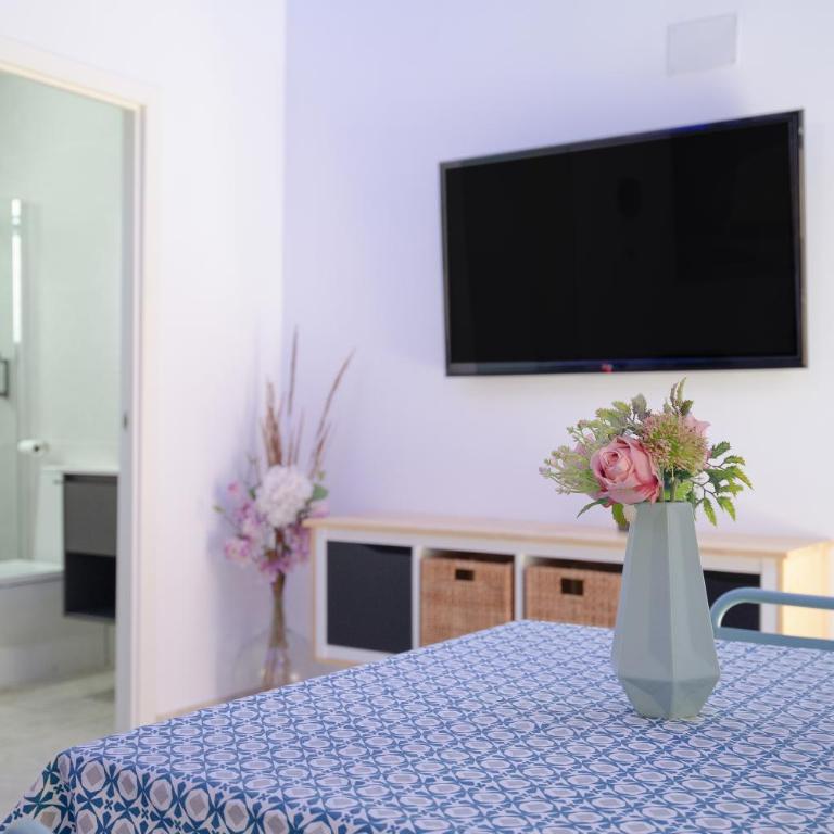 Apartamentos Bellamar - Estudio Superior - 13