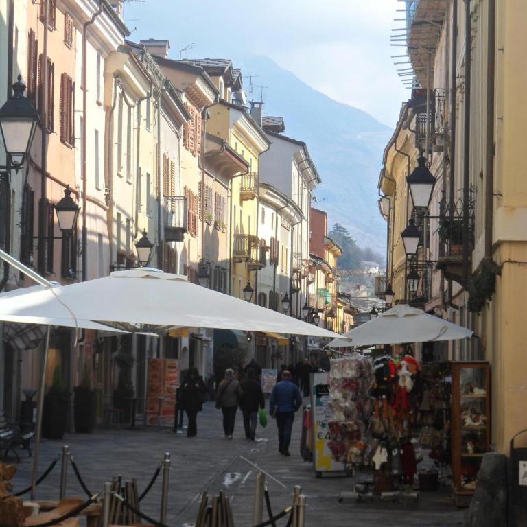 Le Bourg 61 - Aosta Centro - Appartamento Superior con Vista Città - 28