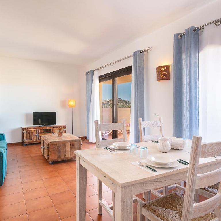 Trilocale Vista Mare - Gallura 80 - Appartamento Deluxe con 2 Camere da Letto e Vista Oceano - 10