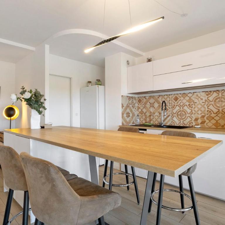 les calanques d or 3 p vue mer - Two-Bedroom Deluxe Apartment with Ocean View - 9