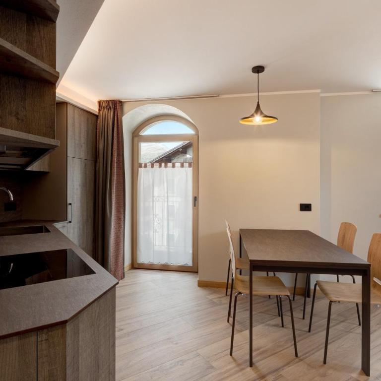 Rock Mountain Planet Suite House - Superior One-Bedroom Apartment with Balcony - 24