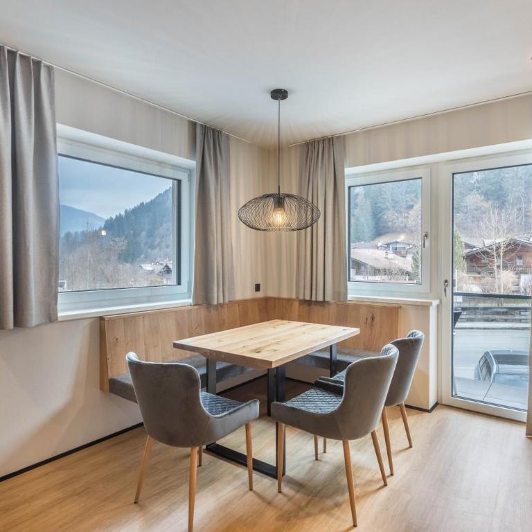 Luisalle Top 3 - Deluxe Apartment mit Balkon und 2 Schlafzimmern - 8