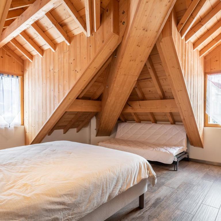 Loft Cosy au coeur du village - Two-Bedroom Apartment with Mountain View - 10