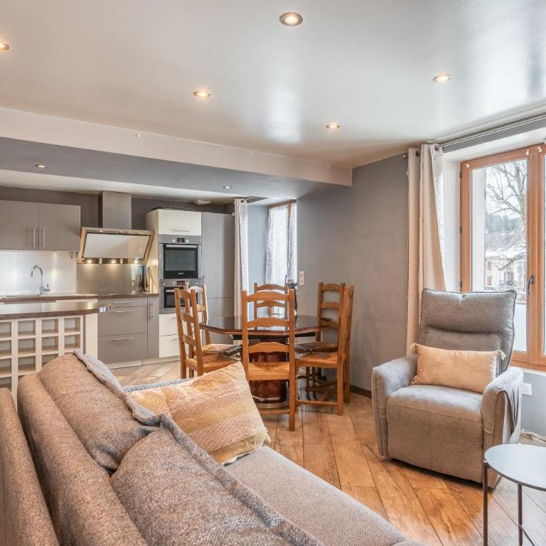 Loft Cosy au coeur du village - Two-Bedroom Apartment with Mountain View - 3