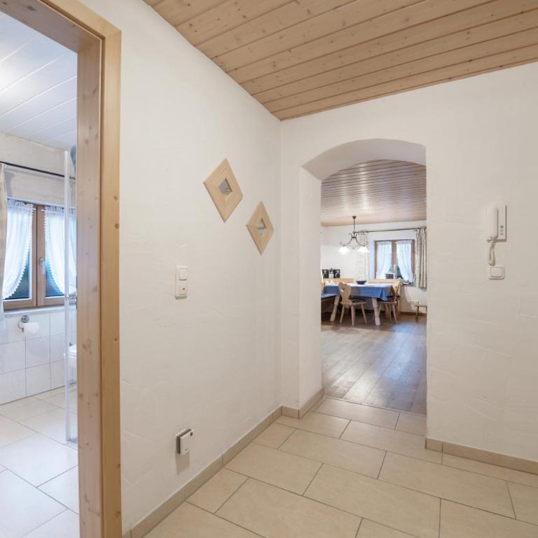 Ferienwohnung Waxenstein - Superior Apartment mit 1 Schlafzimmer und Balkon - 10