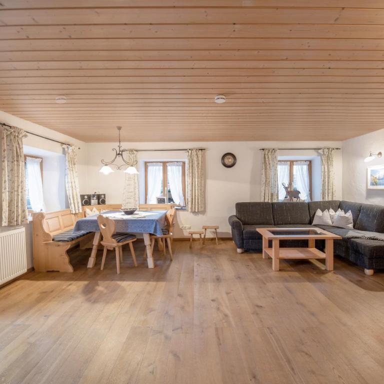 Ferienwohnung Waxenstein - Superior Apartment mit 1 Schlafzimmer und Balkon - 3