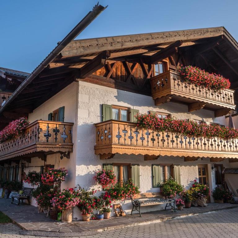 Ferienwohnung Waxenstein - Superior Apartment mit 1 Schlafzimmer und Balkon - 1