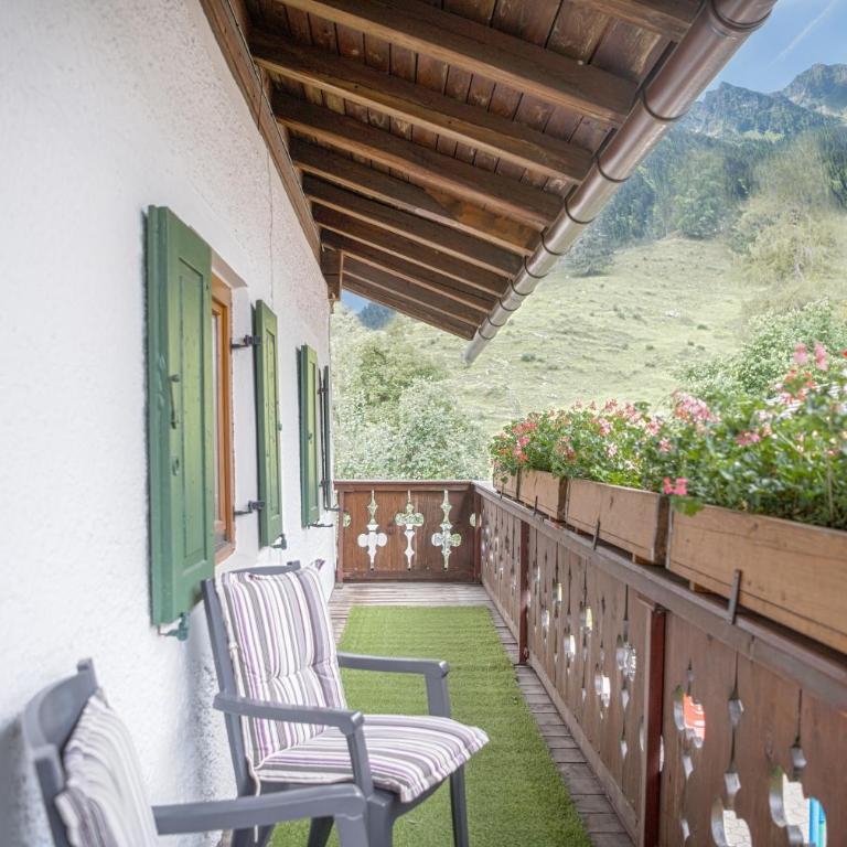 Ferienwohnung Waxenstein - Superior Apartment mit 1 Schlafzimmer und Balkon - 21