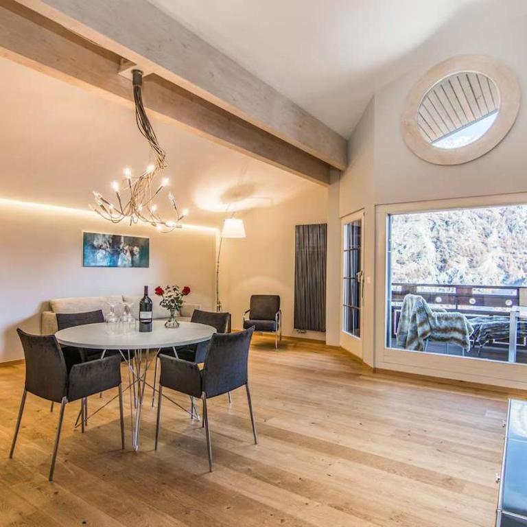 Waldhotel Fletschhorn Private Whole Hotel in Saas-Fee 360 Alpine Views & Sauna - Chalet - 32