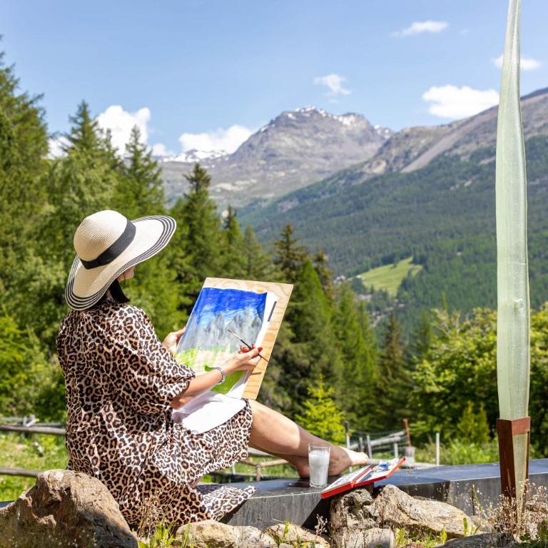 Waldhotel Fletschhorn Private Whole Hotel in Saas-Fee 360 Alpine Views & Sauna - Chalet - 50