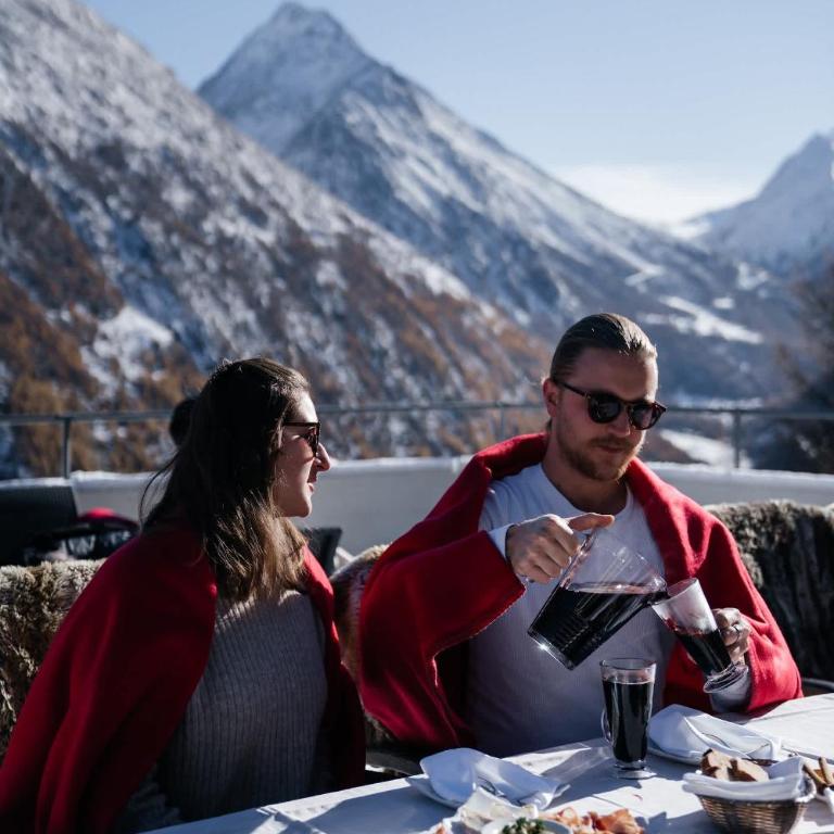 Waldhotel Fletschhorn Private Whole Hotel in Saas-Fee 360 Alpine Views & Sauna - Chalet - 83