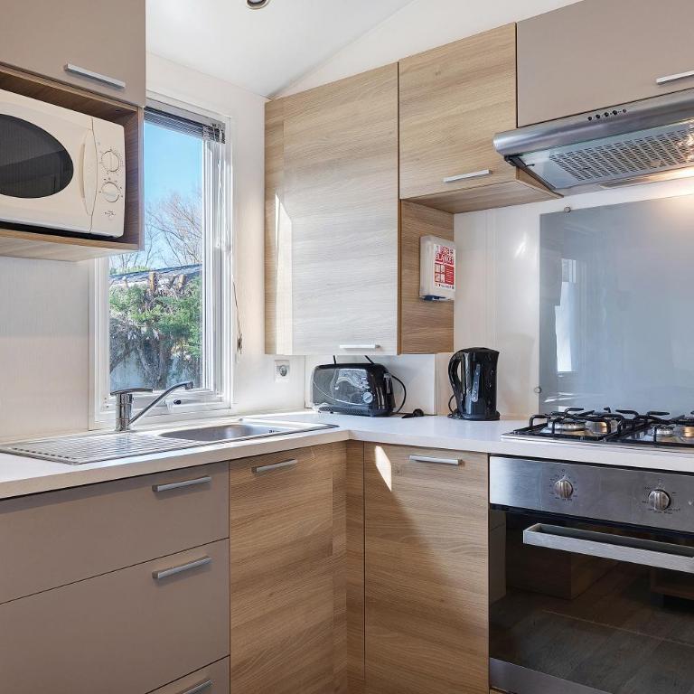 Mobile Home 407 Bois Dormant - Vierbettzimmer mit Dusche - 9